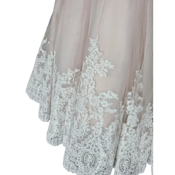 NWOT Blush/Ivory Lace Applique Ballgown Bridal Dress - Mori Lee - Picture 12 of 13